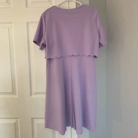 Boohoo Maternity Double Layer Scallop Dress - Picture 8 of 9